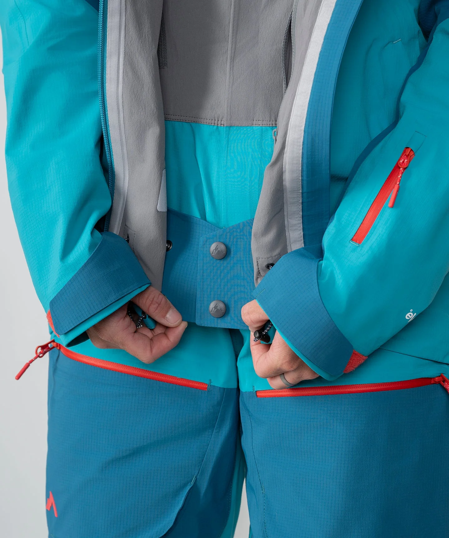 Meadow 3L Shell Jacket - Image 19
