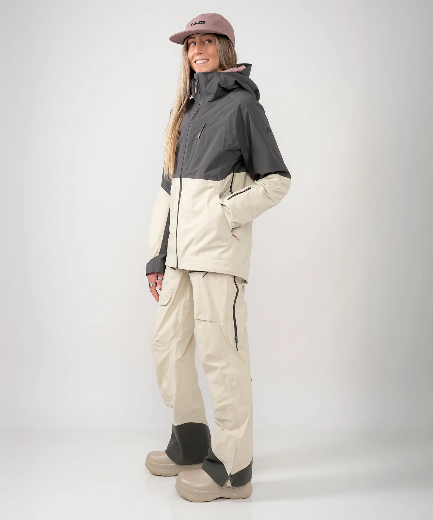 Meadow 3L Shell Jacket - Image 32