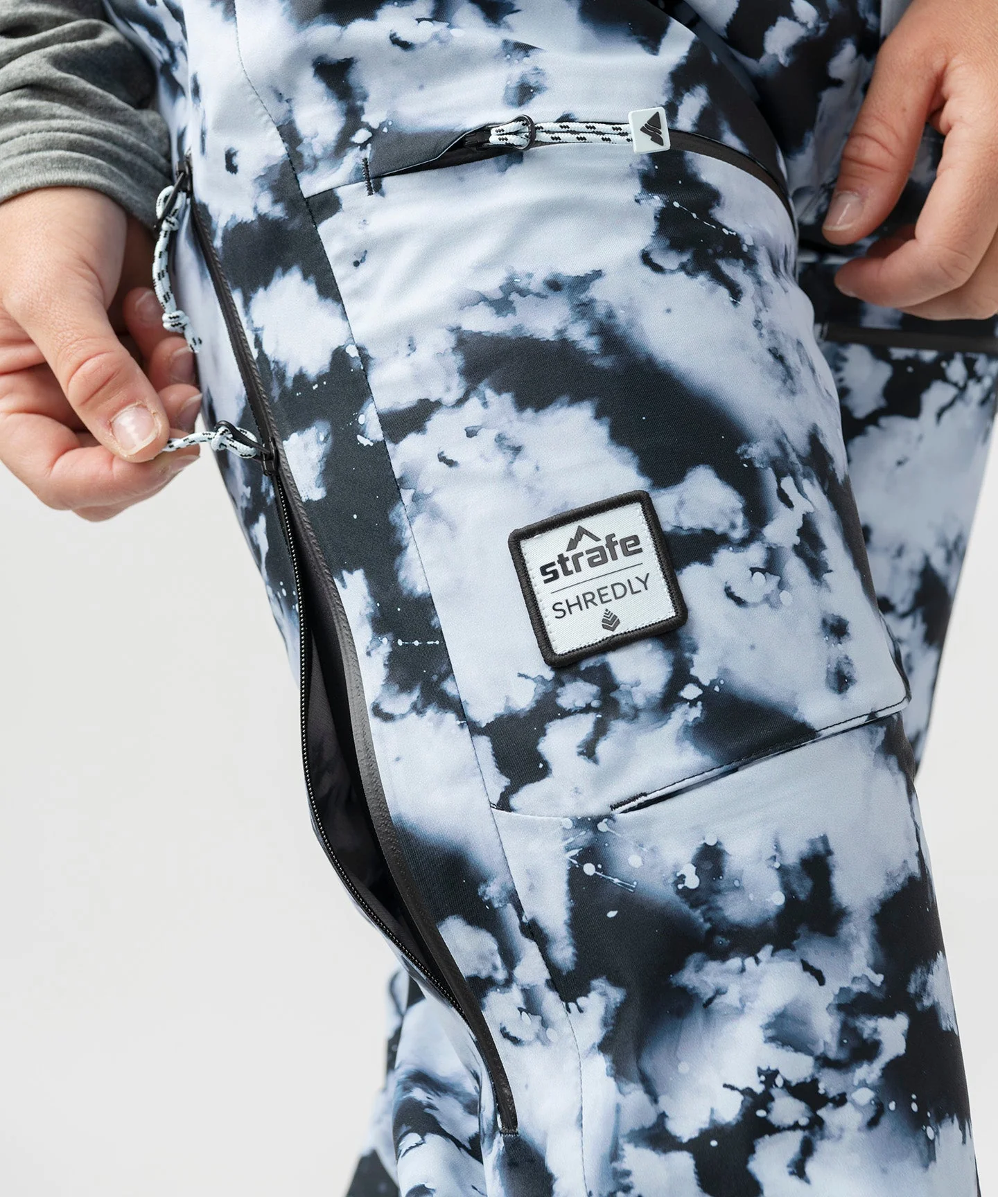 Scarlett 3L Shell Bib Pant - Image 28
